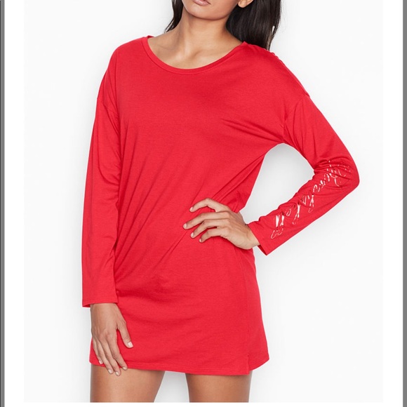 Victoria's Secret Other - ❤️Victoria Secret Crewneck Sleepshirt